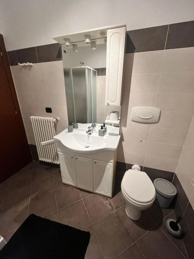 Home Sarenji Trivolzio Εξωτερικό φωτογραφία